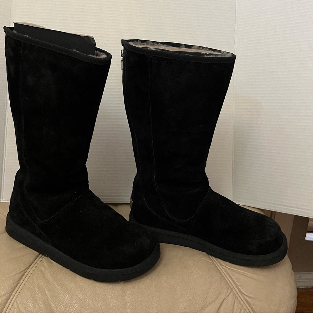 UGGS Knightsbridge black suede winter boots